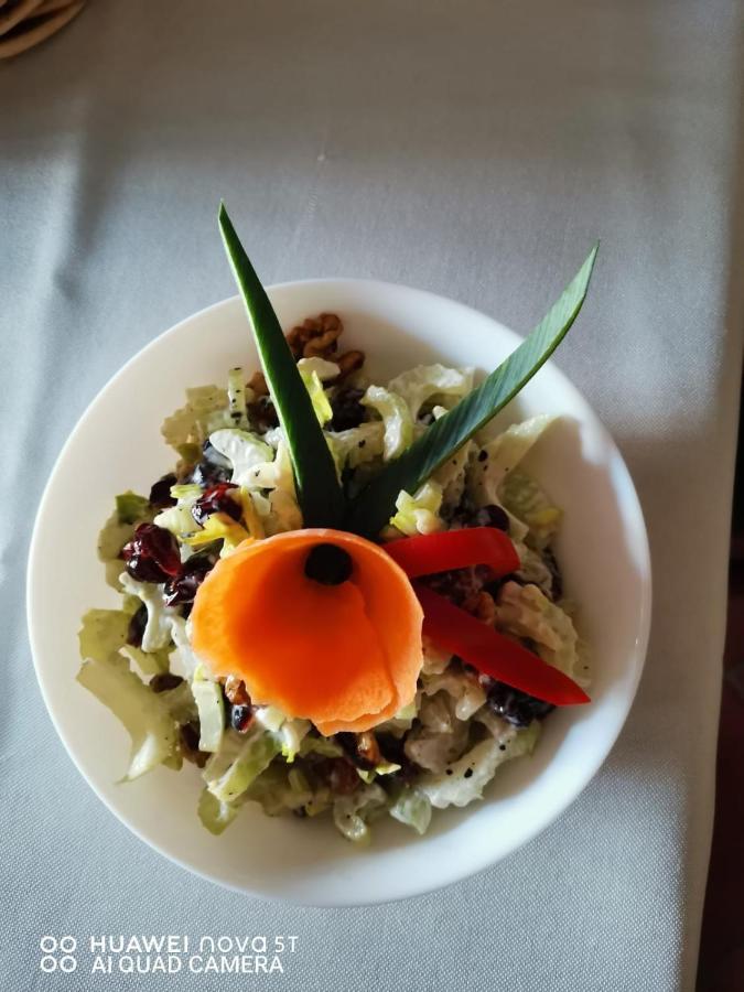Zajazd Restauracja Machliny エクステリア 写真